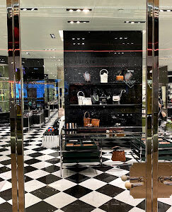 Prada İstanbul Zorlu Center