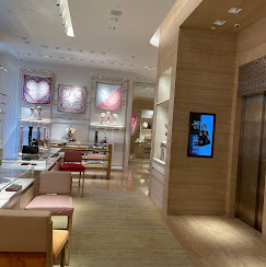 Lous Vuitton