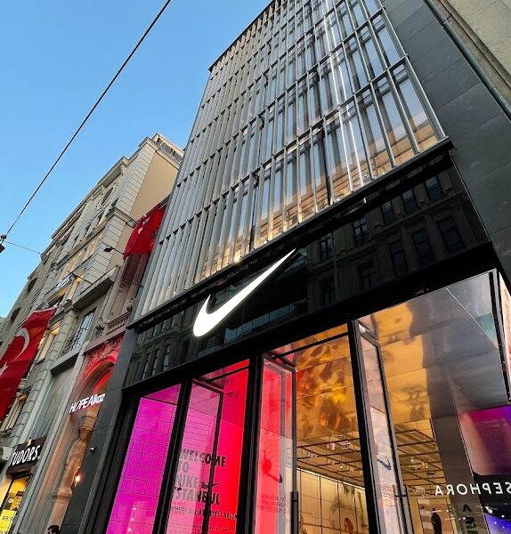Nike İstiklal