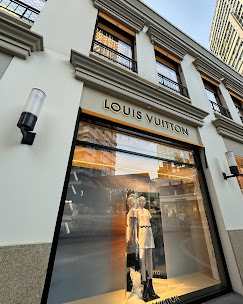 Lous Vuitton