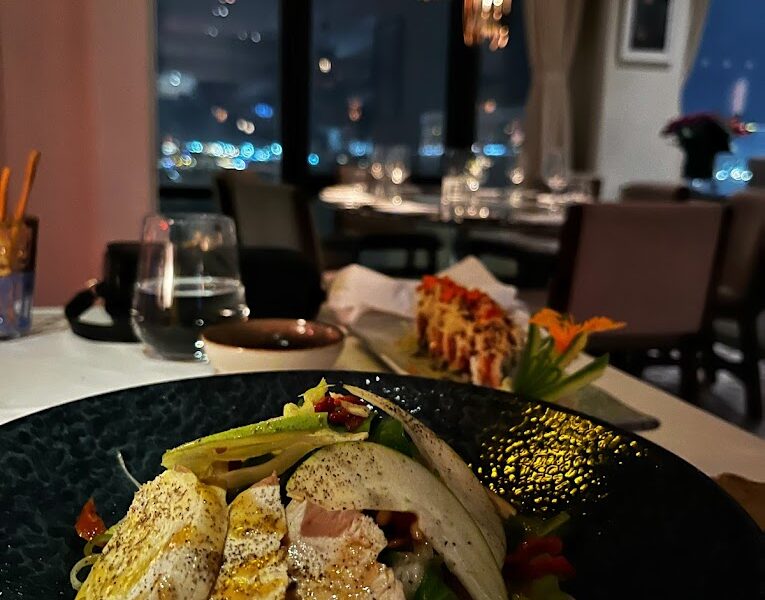Vogue Restaurant & Bar