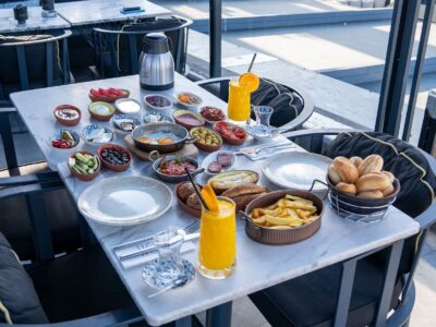 Zolozzo Lounge The Bosphorus