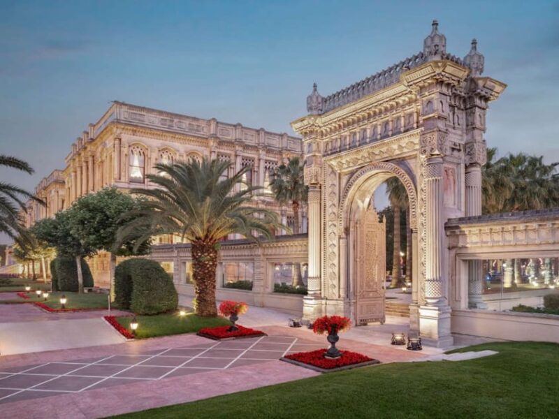 Çırağan Palace Kampenski
