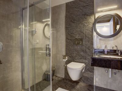 Violin Hotel