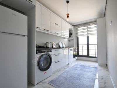 Balat'ta 3+1 130M2 Deniz Manzaralı Otopark'lı Daire