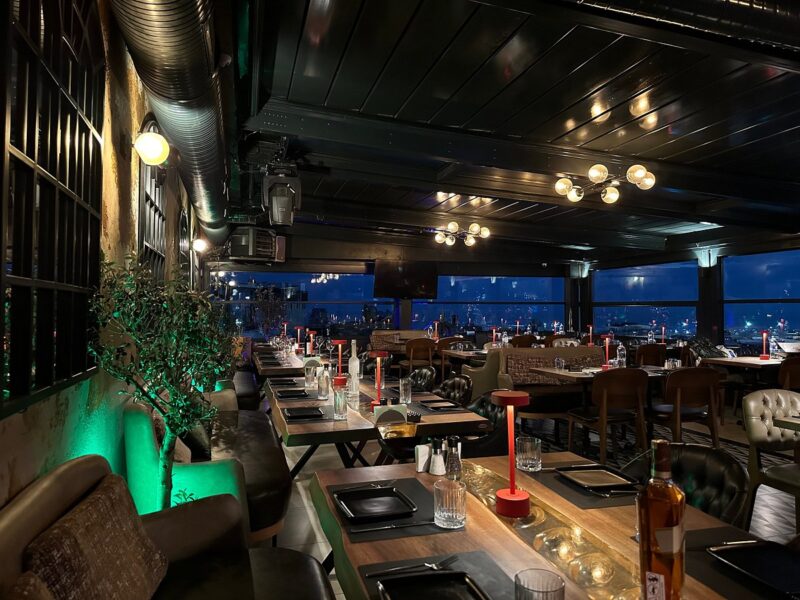 Lotiz Lounge