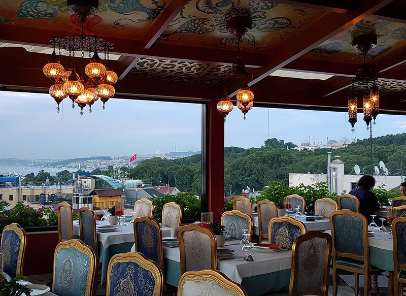 Roof Mezze 360